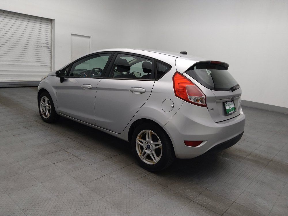 Used 2018 Ford Fiesta SE FWD image 3