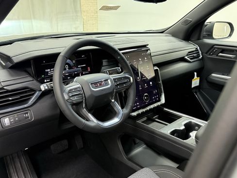 New 2026 GMC Acadia Elevation w/ LPO, Floor Liner Package FWD image 27