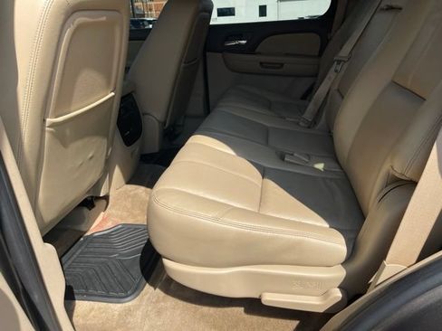 Used 2011 Chevrolet Tahoe LT AWD/4WD image 22