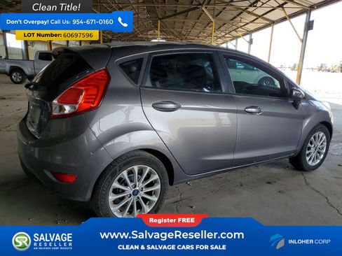 Used 2014 Ford Fiesta SE w/ Equipment Group 201A FWD image 4