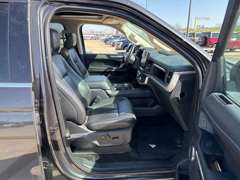 Certified 2022 Ford Expedition XLT image 14