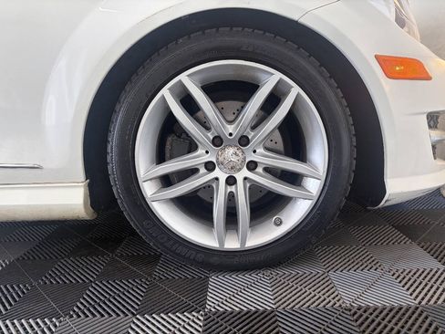 Used 2012 Mercedes-Benz C 300 4MATIC Sedan image 23