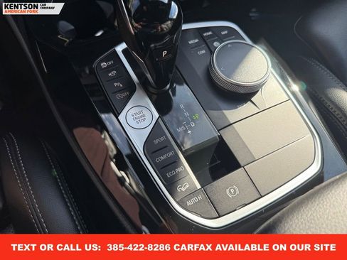 Used 2025 BMW X4 xDrive30i image 26