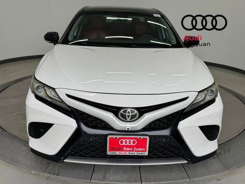 Used 2019 Toyota Camry XSE image 11