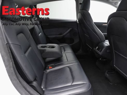 Used 2023 Tesla Model Y Long Range AWD/4WD image 18