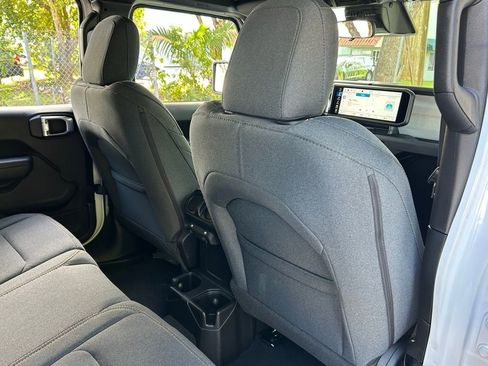 New 2026 Jeep Wrangler Unlimited Sport image 33