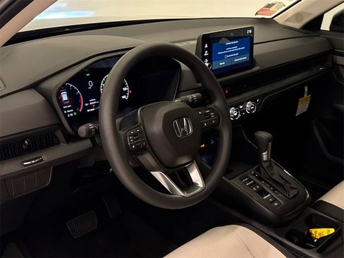 New 2026 Honda CR-V EX image 18