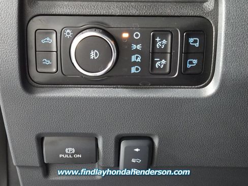 Used 2026 Ford F350 Platinum w/ Tremor Off-Road Package AWD/4WD image 30
