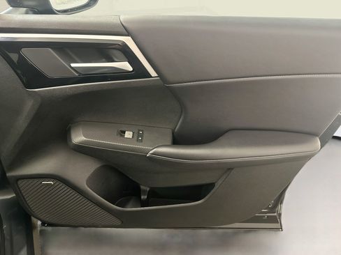 Used 2025 Mitsubishi Outlander SE AWD/4WD image 35