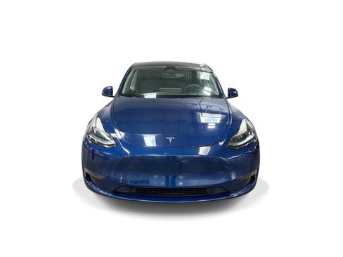 Certified 2023 Tesla Model Y Long Range AWD/4WD image 2