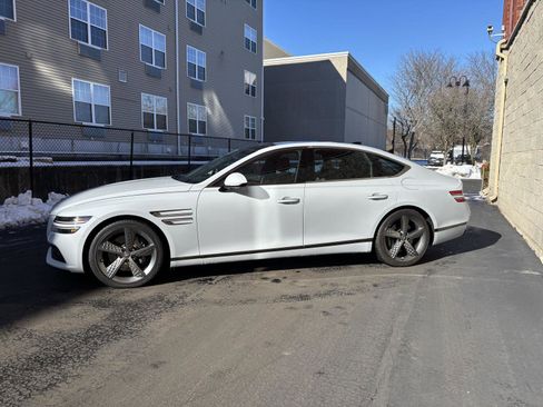 Used 2023 Genesis G80 3.5T Sport image 2