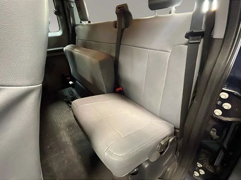 Used 2016 Ford F250 XL w/ Power Equipment Group AWD/4WD image 5