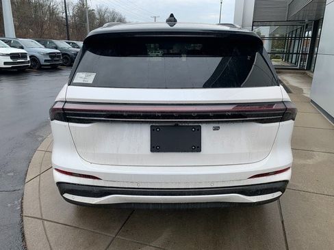 New 2026 Lincoln Nautilus Reserve w/ Jet Appearance Package AWD/4WD image 11