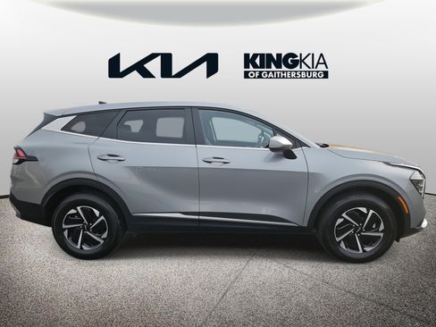 Certified 2025 Kia Sportage LX image 2