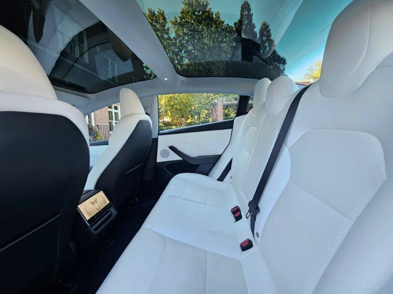 Used 2025 Tesla Model 3 Long Range RWD image 62