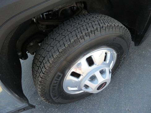 Certified 2021 GMC Sierra 3500 4x4 Crew Cab w/ Gooseneck/5TH Wheel Package image 15