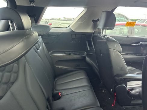 Used 2021 Hyundai Palisade Limited FWD image 10