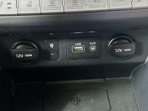 Used 2018 Hyundai Sonata Limited w/ Limited Ultimate Package 03 FWD image 26