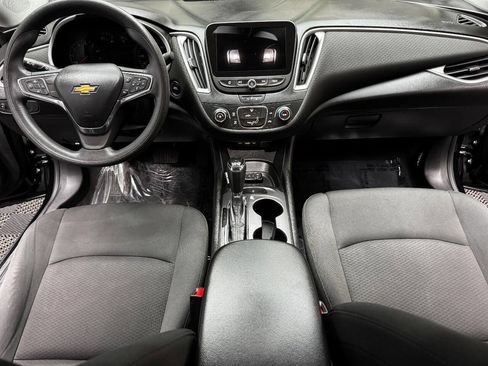 Used 2020 Chevrolet Malibu LS image 37