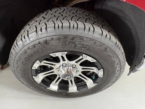 Used 2019 Chevrolet Silverado 1500 LT w/ Texas Edition AWD/4WD image 14