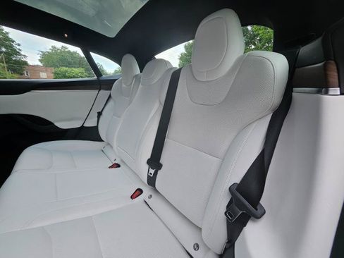 Used 2023 Tesla Model S AWD/4WD image 64
