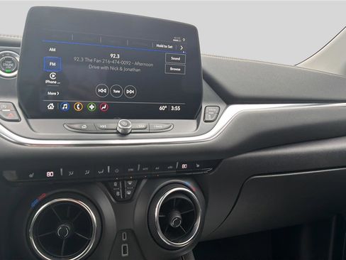 Used 2024 Chevrolet Blazer LT w/ Convenience Package image 11