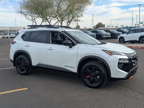 Certified 2025 Nissan Rogue SV w/ Rock Creek Premium Package image 8