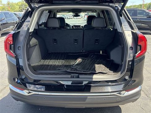 Certified 2024 GMC Terrain SLT AWD/4WD image 24