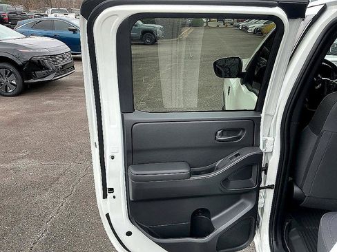 New 2026 Nissan Frontier SV image 20