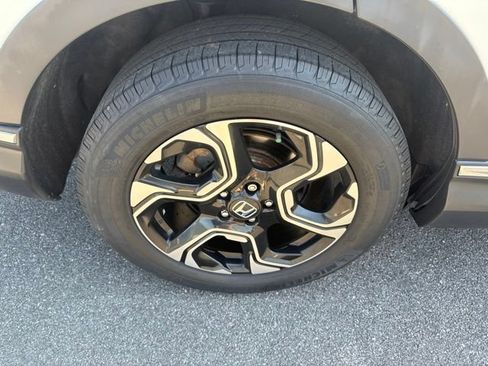 Used 2017 Honda CR-V Touring image 9