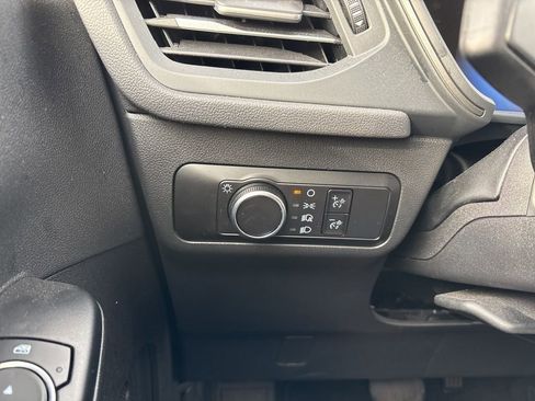 Used 2025 Ford Escape Active image 37