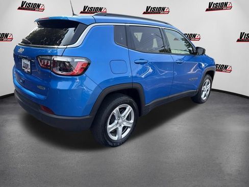 Used 2023 Jeep Compass Latitude w/ Convenience Group AWD/4WD image 5