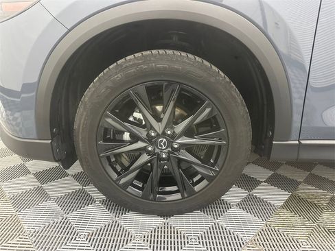 Used 2024 MAZDA CX-5 Carbon Edition image 12