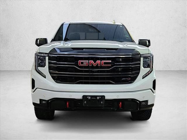 Used 2023 GMC Sierra 1500 AT4 w/ AT4 Premium Package AWD/4WD image 2