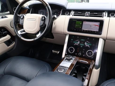 Used 2021 Land Rover Range Rover Westminster Edition image 10