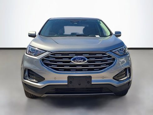 Used 2024 Ford Edge Titanium image 2