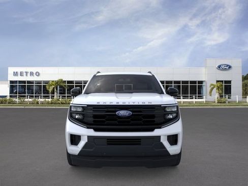 New 2026 Ford Expedition Max Active RWD image 6