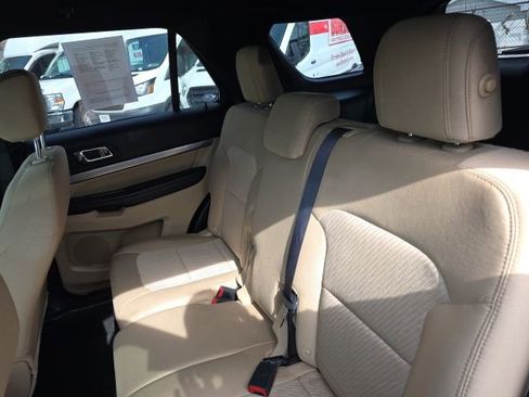 Certified 2017 Ford Explorer 4WD image 12
