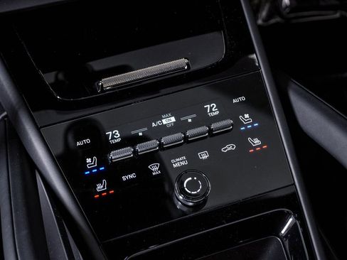 New 2026 Porsche Cayenne S image 24