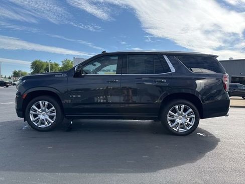 Used 2022 Chevrolet Tahoe High Country AWD/4WD image 4