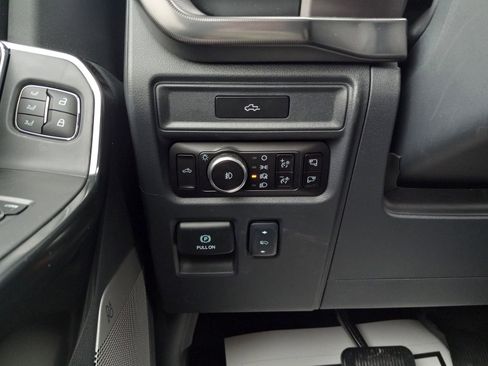 New 2026 Ford F150 Platinum w/ Equipment Group 701A Base image 27