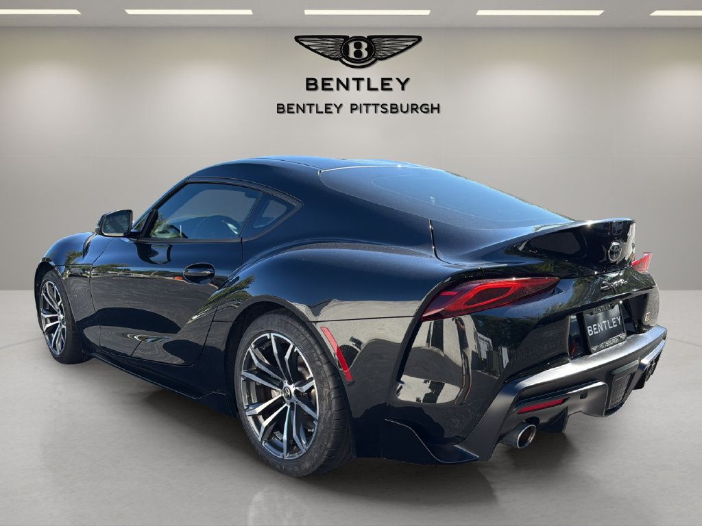 Used 2021 Toyota Supra w/ Safety & Technology Package RWD image 7