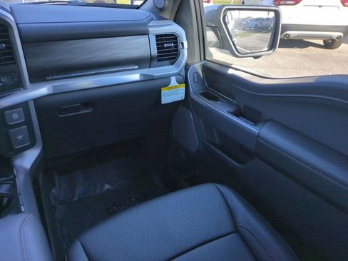 New 2025 Ford F150 Lariat w/ Equipment Group 502A High image 17