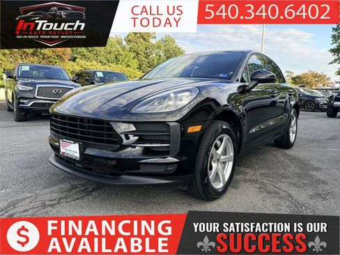 Used 2021 Porsche Macan AWD/4WD image 1