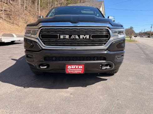 Used 2019 RAM 1500 Limited AWD/4WD image 2