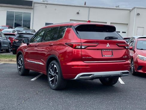 New 2025 Mitsubishi Outlander SEL image 3