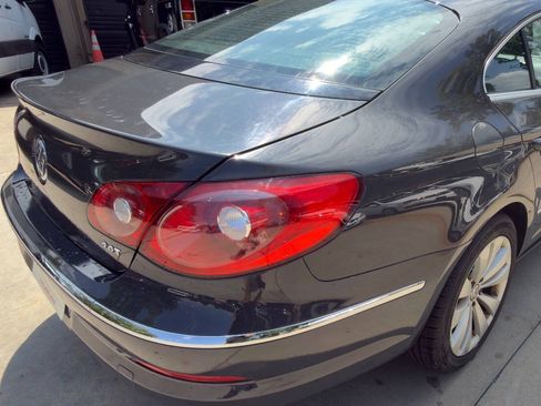 Used 2012 Volkswagen CC Sport FWD image 17