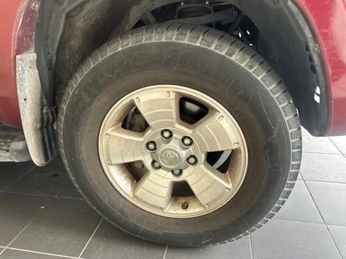 Used 2008 Toyota 4Runner SR5 RWD image 4
