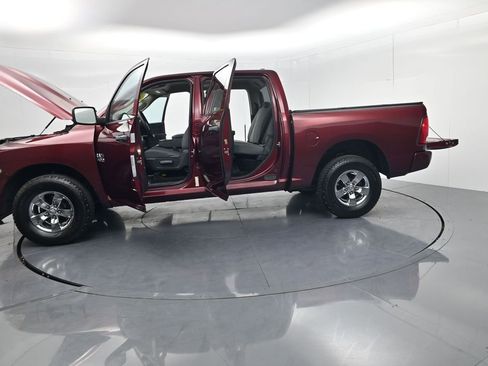 Used 2017 RAM 1500 Express image 50