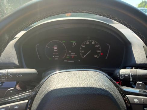 Used 2025 Honda Civic Sport image 17